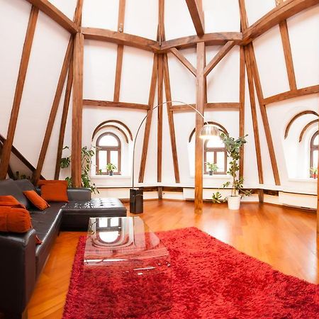 Luxury Loft Lägenhet Prag Exteriör bild